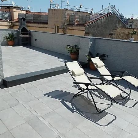 La Terrazza Del Corso Неаполь